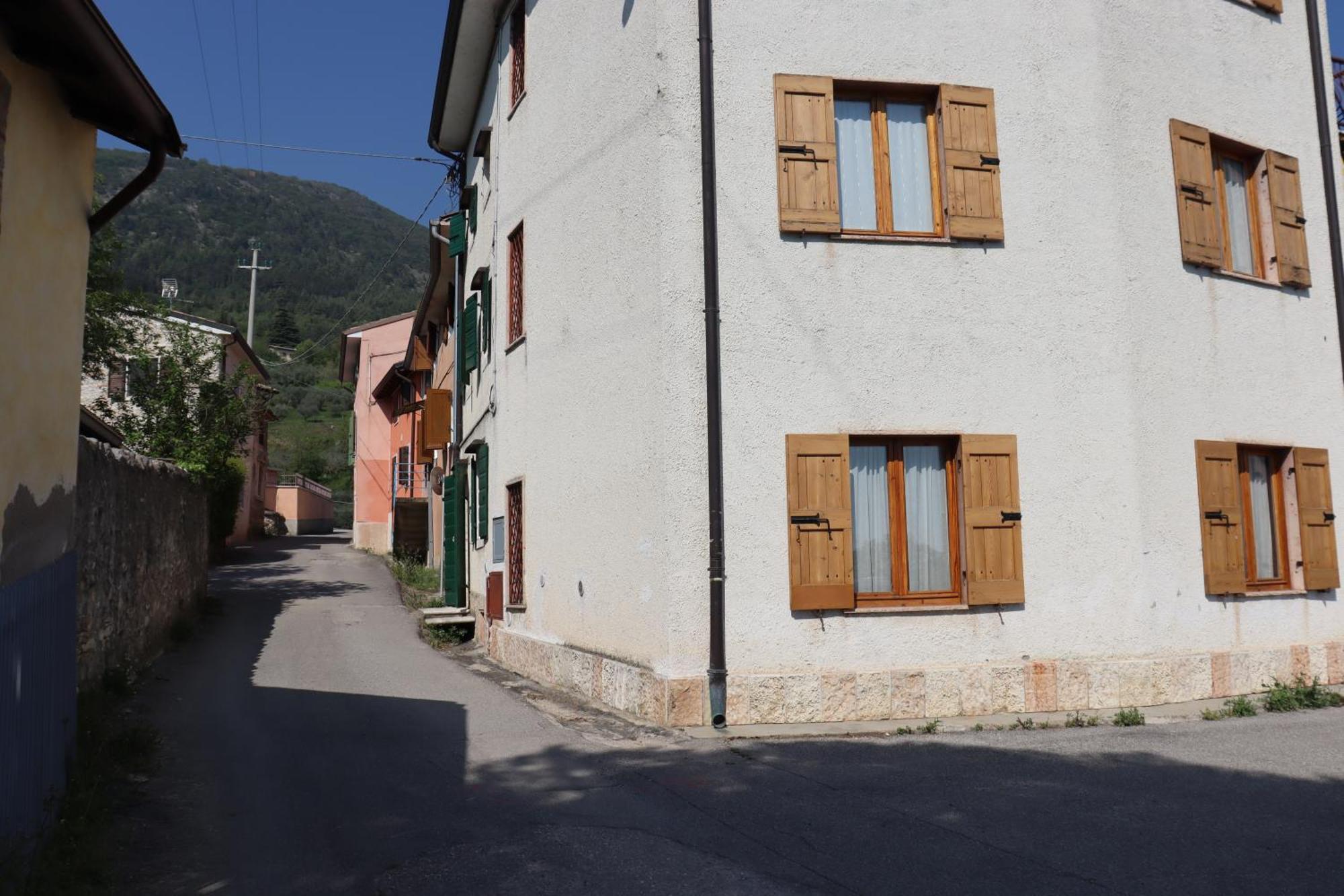 Monika Holiday 88 Astro Sul Garda Costermano Exterior foto